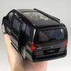 1/24 Benz V260L MPV Сплав Металл Литье под Давлением Модель Автомобиля Домашние Модные Украшения и Украшение Рабочего Стола Компьютера Высокодетализированные Транспортные Средства