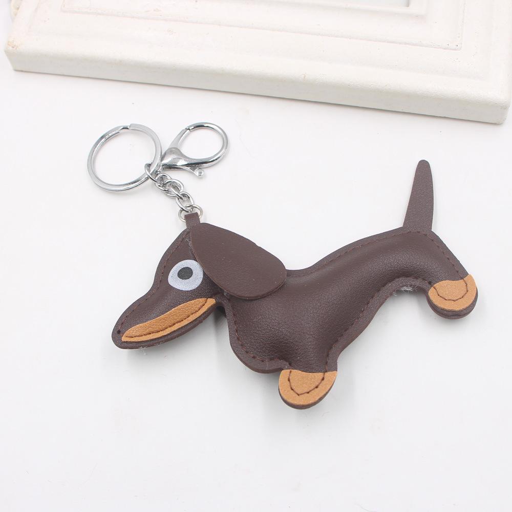 Кожаный брелок Такса - Женский аксессуар-подвеска в виде щенка