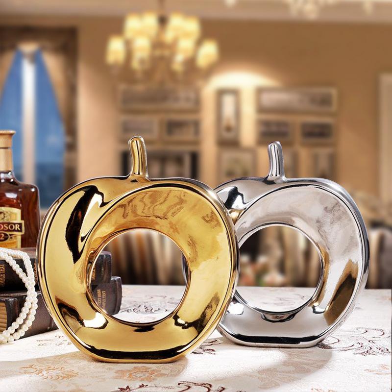 Художественное произведение искусства для гостиной, украшения для винного шкафа, керамическая позолоченная вставка в виде яблока, современный простой вход, украшение для кабинета, креативность