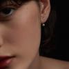 Taupe [Exclusive] 14K Gold Two-Way Heart Cubic Pearl Earrings