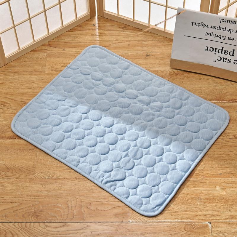MAITA Pet Soft Summer Cooling Mats Blanket Summer Car Seat Ice Silk Mat Pet Cooling Non Stitches Blanket