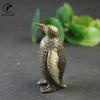 Сплошная латунь 210 г Фигурки антарктических пингвинов Миниатюры Украшение для офисного стола Чайные питомцы Пресс-папье Винтажная статуэтка животного Поделки