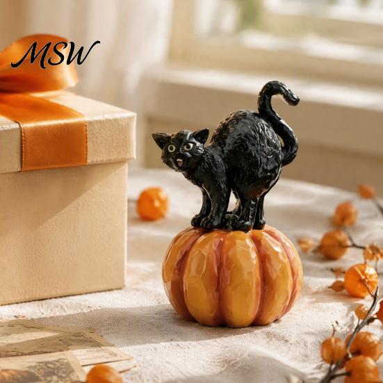 Seasonal Festive Atmosphere Props Halloween Black Cat Pumpkin Ornament, Vintage Wood Carving Style Artistic Resin Crafts for Home Figurine,