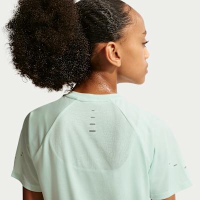 Kids' Nike Kids' Quick Dry T Shirts Crew Neck Moderate Stretch