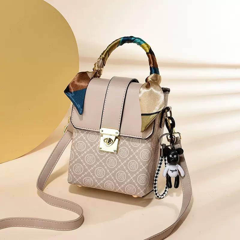 New Mobile Phone Bag for Girls, One Shoulder Crossbody Bag, Compact Mini Printed Bag