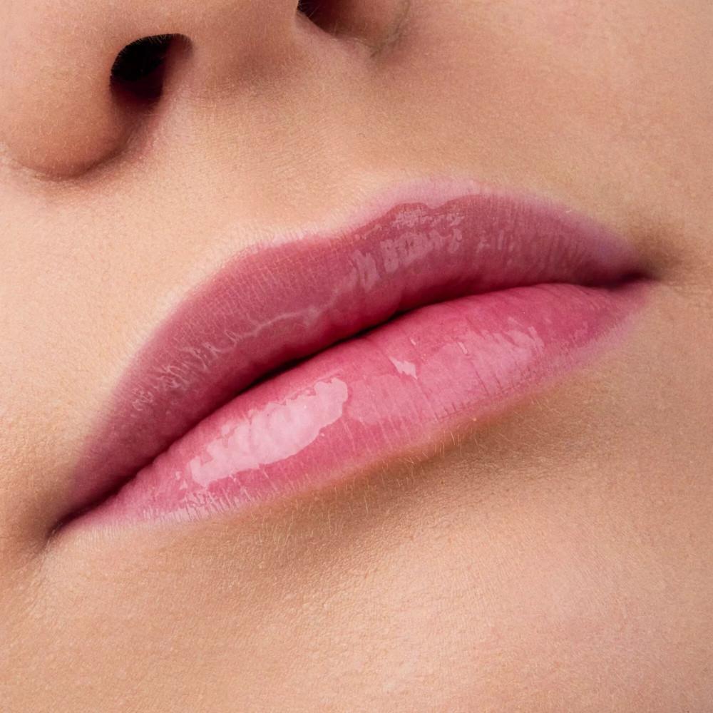 Catrice Glossin' Glow Tinted Lip Oil - 