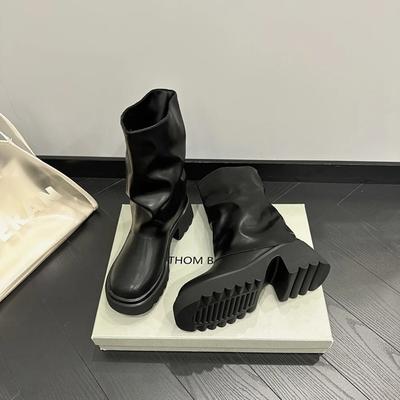 Модные короткие сапоги на платформе для женщин 2024 года, осень и зима, новые водонепроницаемые сапоги на платформе, универсальный дизайн, кожаные сапоги Sense, женская обувь