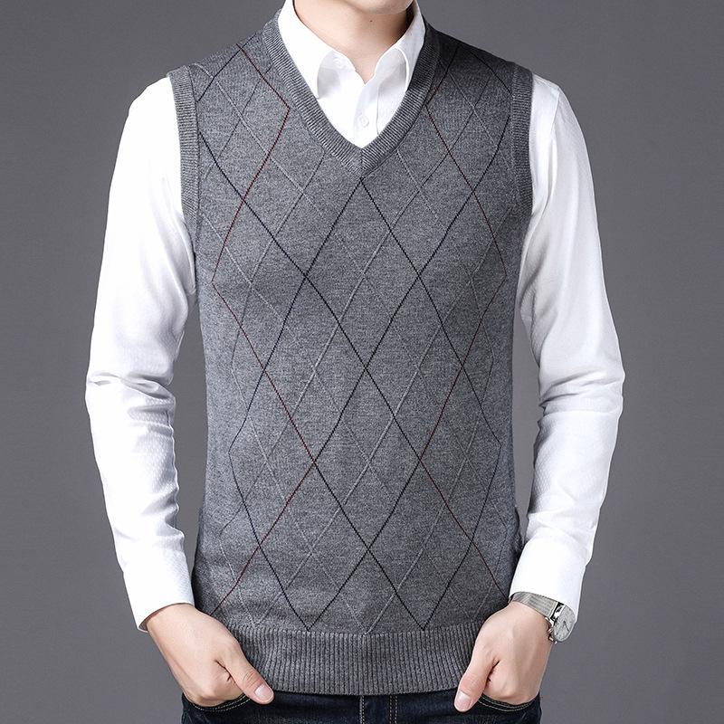 Autumn and Winter Men's Fur Vest, Middle-aged and Elderly V-neck Knitted Sweater, Men's Rhombus Jacquard Vest