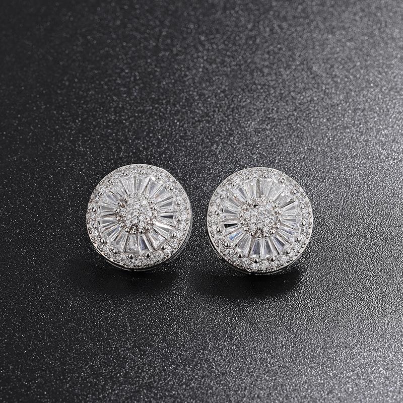 Korean Style Fashion Classic Atmospheric Round Earrings for Women with Light Luxury and Exquisite Micro Set Zircon Earrings