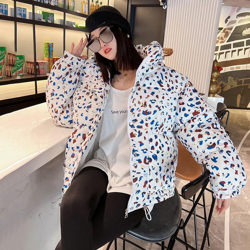 Fashionable Short Winter Cotton Jacket for Women - Loose Fit Bread Coat with Floral Patterns
