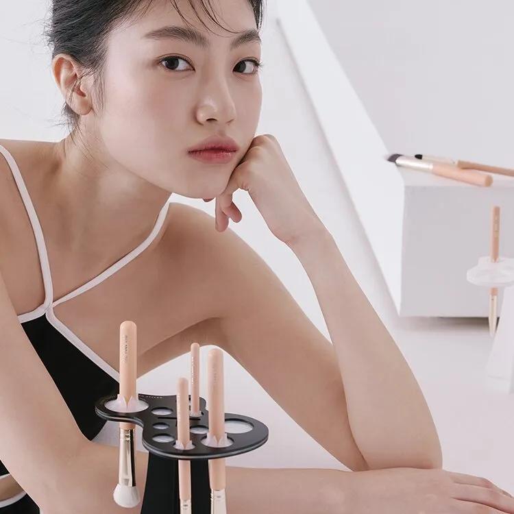 THE Tool LAB Brush Styler, 2 типа