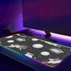 Белый кролик, бегущий по луне Коврик для мыши RGB Игровой коврик для мыши HD Геймерский Большой светодиодная подсветка XXL Коврик для ПК Компьютера Нескользящий