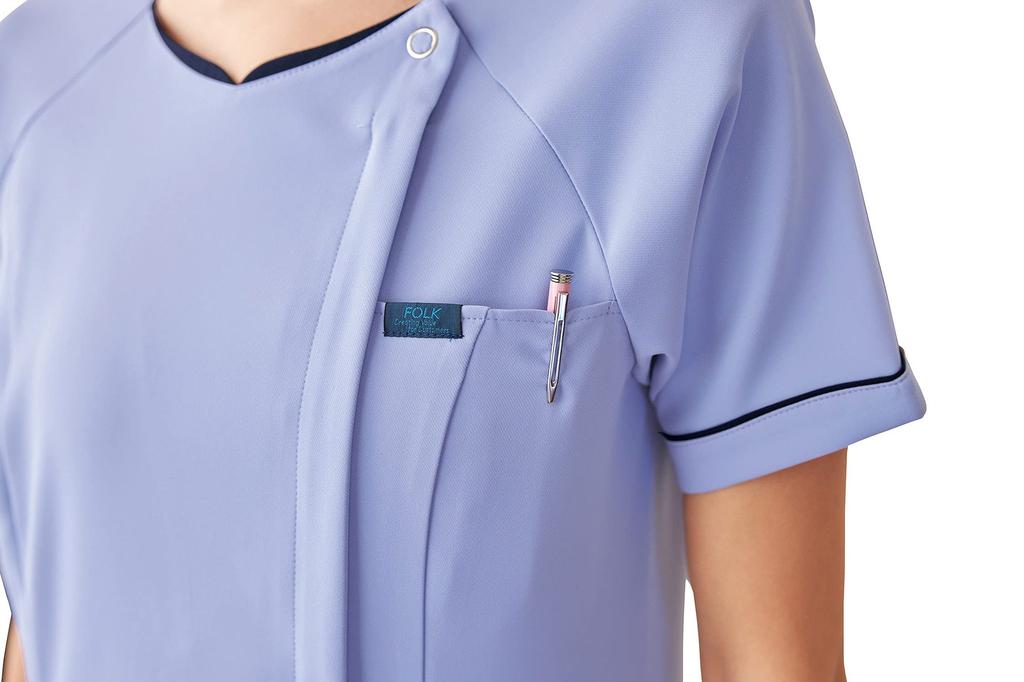 White Coat Scrub Medical Zip Scrub Easy To Move 4 7064SC M Green X Dark Navy Japan S To Japanese Size [Zip Scrub] Women's (Equivalent S)