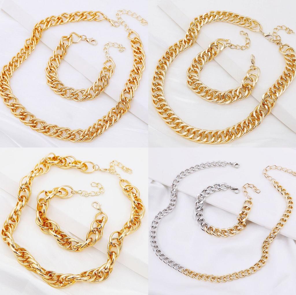 Ожерелье для женщин Модное простое золото и серебро двухцветное алюминиевое цепное замковое ретро-трендовое преувеличенное ожерелье Ins Ювелирные изделия Элегантное ожерелье