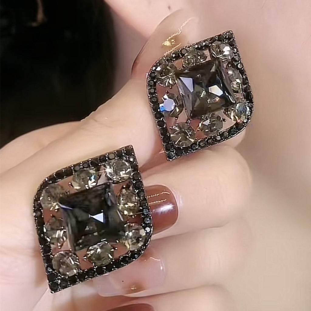 Темпераментные серьги с черными бриллиантами и кристаллами, новые модные нишевые дизайнерские серьги