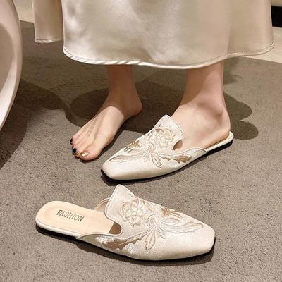 Модные женские мюли, тапочки, туфли на плоской подошве с квадратным носком для женщин, вышитые слайды из ПВХ 39 Лето 2025 Стильные Нескользящие Распродажа Сандалии