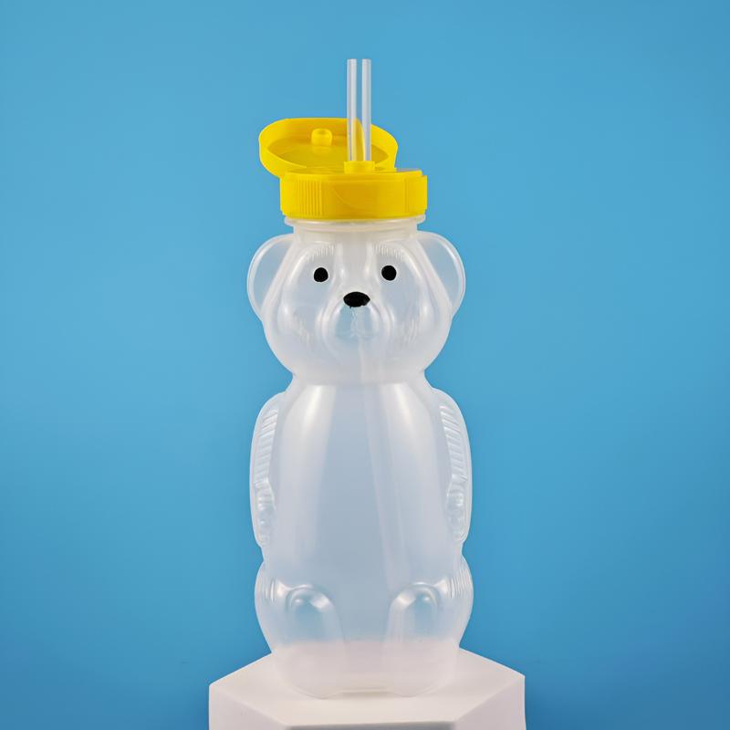 Cute Bear Shaped Bottle Plastic Drink Container Cartoon Honey Bear Straw Cup with Flexible Straws for Milk Juice Honey Storage