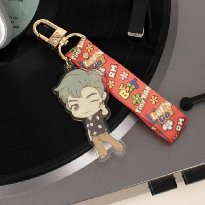 BTS TinyTAN Dynamite Acrylic Strap Keyring 7-Piece Set