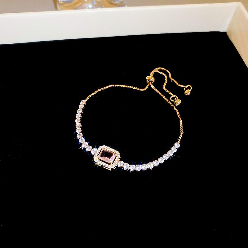 Advanced Zirconia Stone Diamond Pulling Bracelet for Women with Simple Elegant Style Niche Fashion Design Handmade Decoration