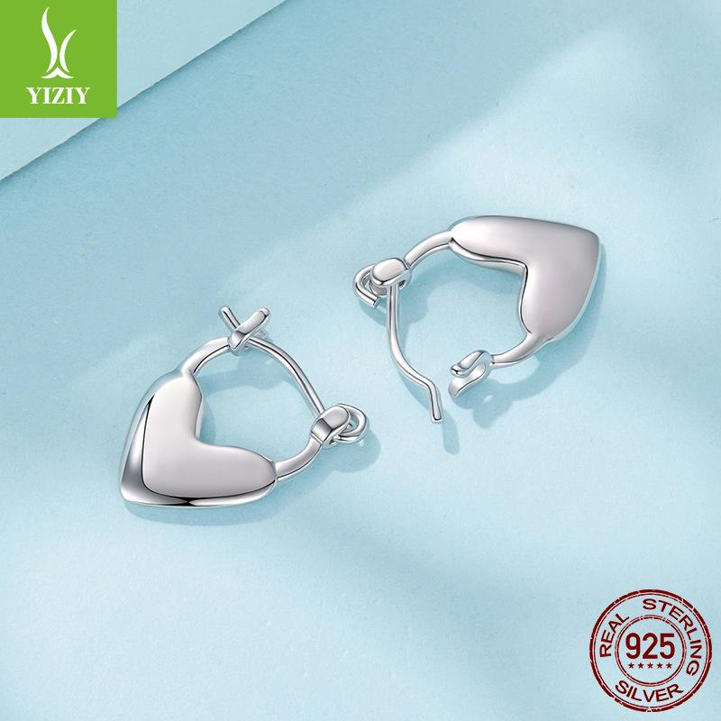 Simple And Versatile S925 Sterling Silver Love Ear Buckle Classic Design Heart Earrings Earrings