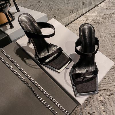 Летние женские босоножки с открытым носком и квадратным носком на высоком каблуке с цепочкой, черные сексуальные босоножки 6 см