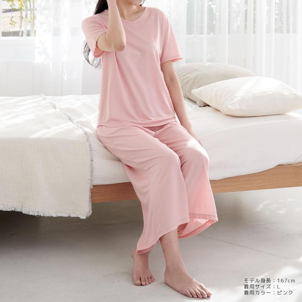 Venex Comfort Cool Recovery Short Sleeve Gaucho Pants and Top Size M Wear, Women's V-Neck Set, Gray,