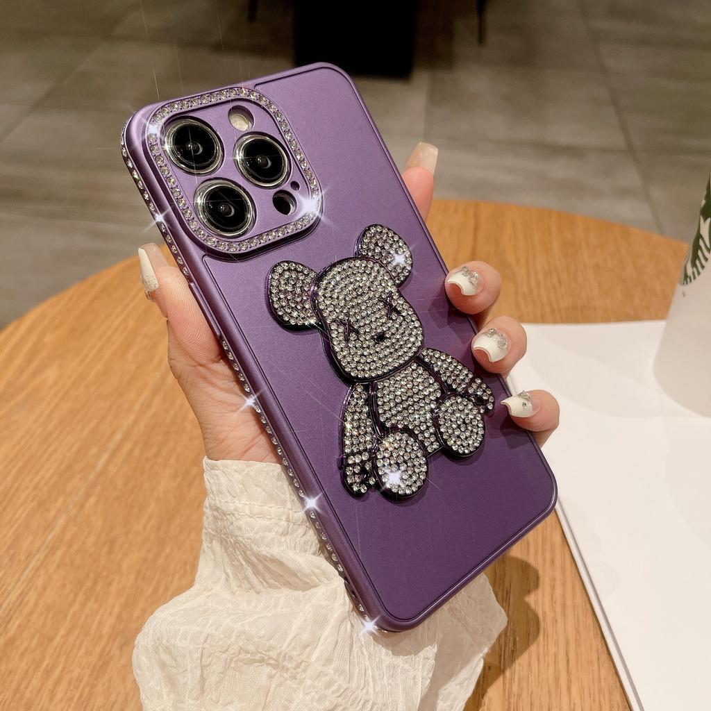 Rhinestone oil injection bear mobile phone case is suitable for Apple 16PROMAX diamond 15 anti-drop 14PRO fine hole 11/12