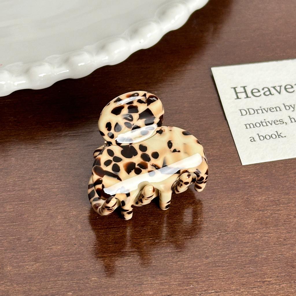 Unique Handcrafted Mini Hair Claws In Stylish Patterns For Womens Fashion And Casual Wear