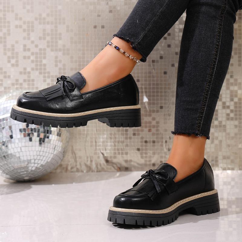 Новые лоферы большого размера, кожаные туфли на массивном каблуке с бахромой для женщин