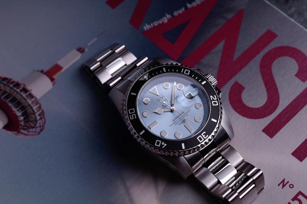 НОВАЯ модель часов Hyakuichi кварцевые часы с дисплеем даты 20 ATM водонепроницаемые часы [HYAKUICHI 101] № 1 дайверские HYAKU1-001 (Голубой лед)