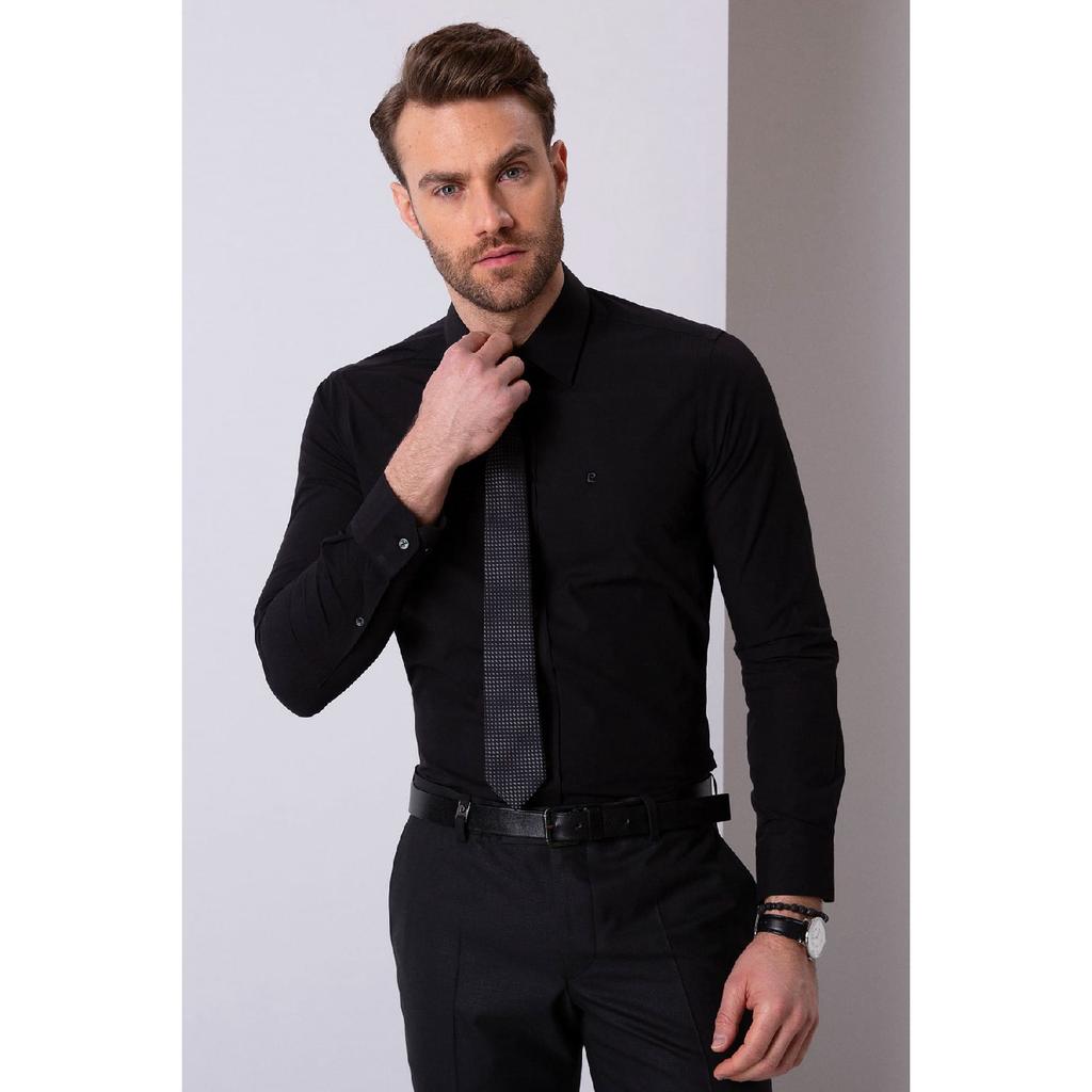 Белая классическая рубашка узкого кроя