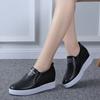 Модные дышащие вулканизированные туфли с мелким вырезом, новинка весна-осень, удобная повседневная спортивная обувь с круглым носком для женщин