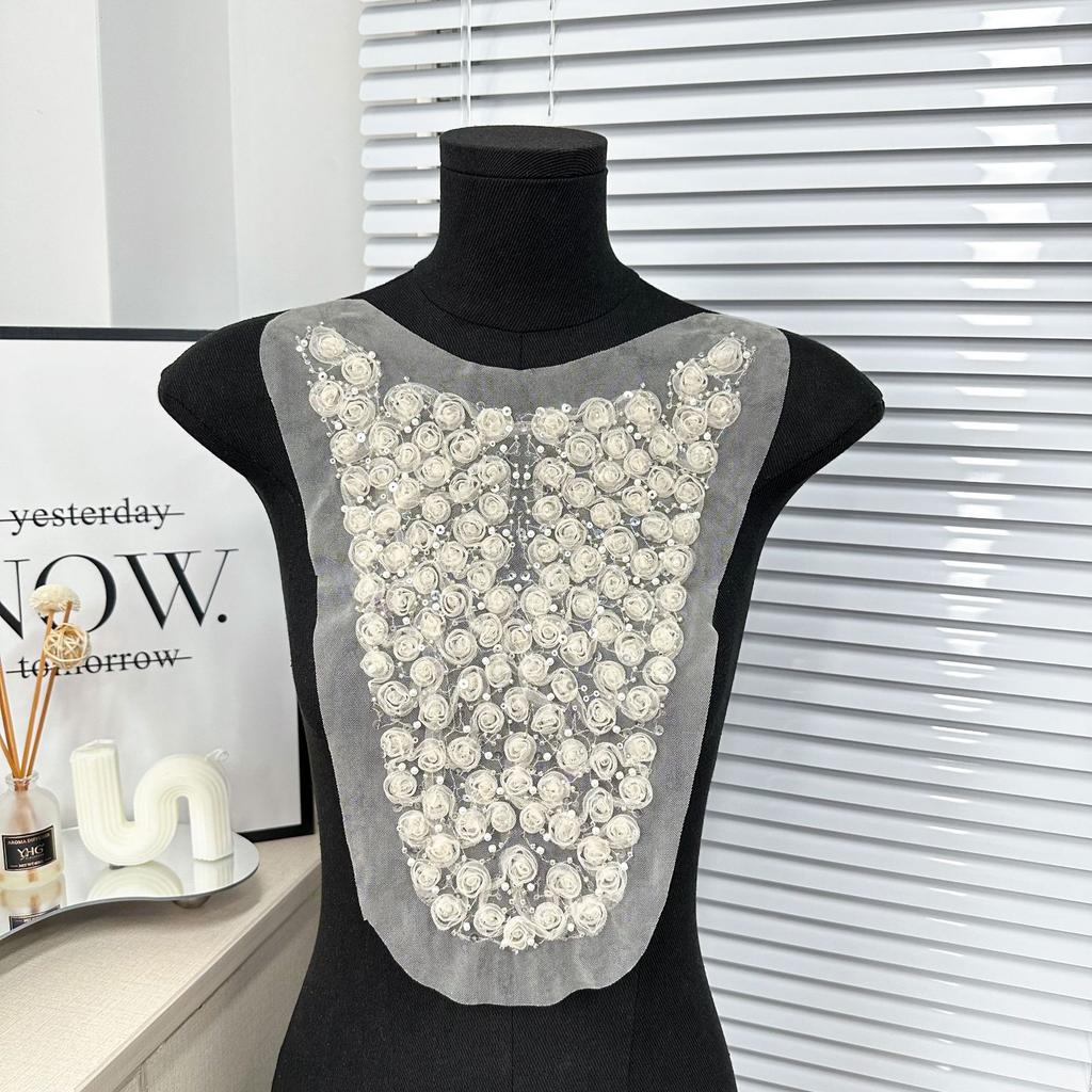 European Retro Apricot Mesh Wearing Beads Three-Dimensional Flower Round Neck False Collar Women'S Clothes Front Collar Lace Accessories