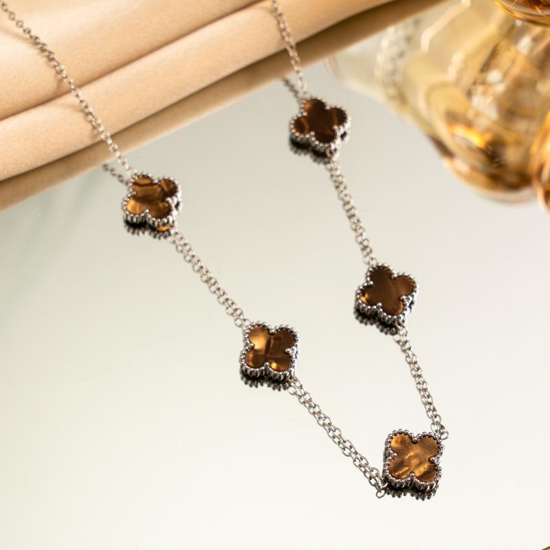 Ожерелье «Четырехлистный клевер», легкая роскошь, ощущение высокого класса, простое и нишевое, титановая сталь, не выцветает, ощущение высокого класса, первый аксессуар