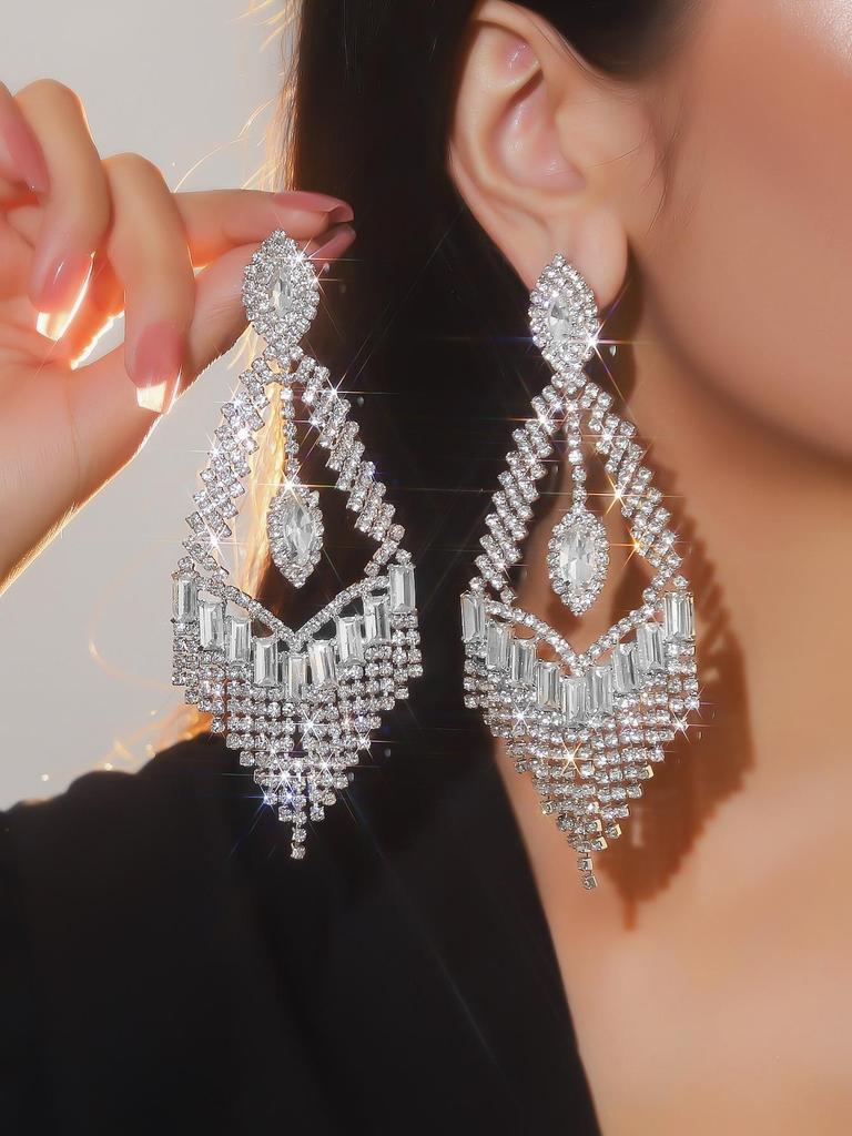 «Черные невыцветающие серьги-кольца большого размера для женщин с яркой индивидуальностью»