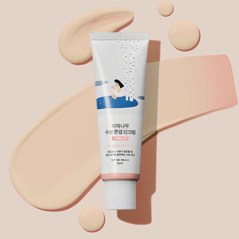 ROUND LAB Увлажняющий солнцезащитный крем с тонирующим эффектом SPF 50+ PA++++ 50 мл