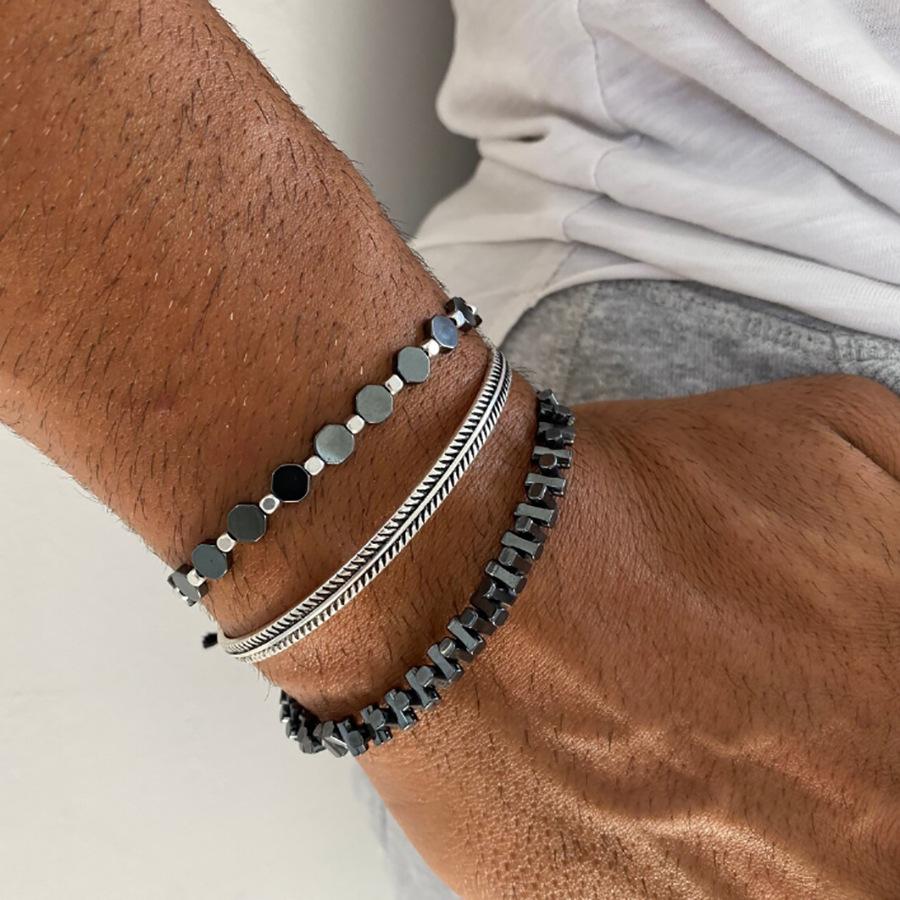 Браслет Набор браслетов с микроинкрустацией цирконами в виде кубиков, Популярный эластичный браслет из черного галтовки, Сила парня.