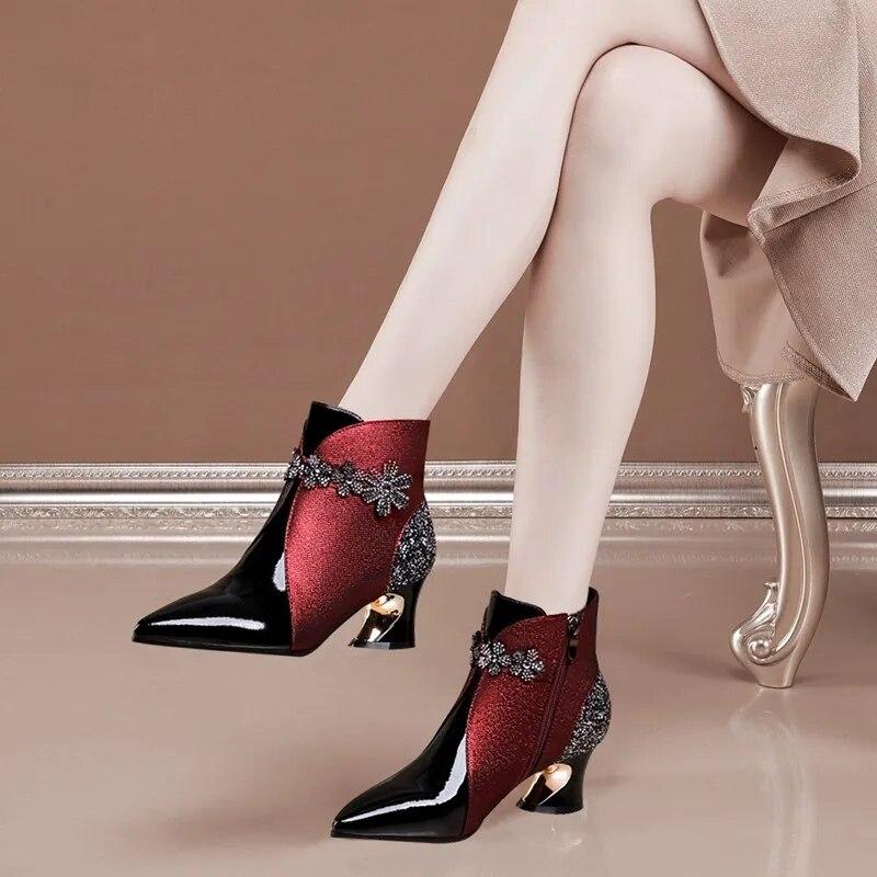 Модные ботильоны для матери, новые женские ботинки с металлическими блестками и толстым каблуком в Латинской Америке, ботинки с острым носком и стразами