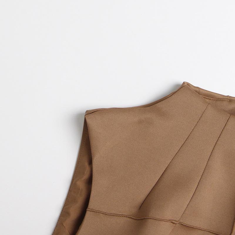 Шикарное миди-платье с плиссировкой и вставками: Без рукавов, воротник-стойка, зрелый стиль для весны 2025