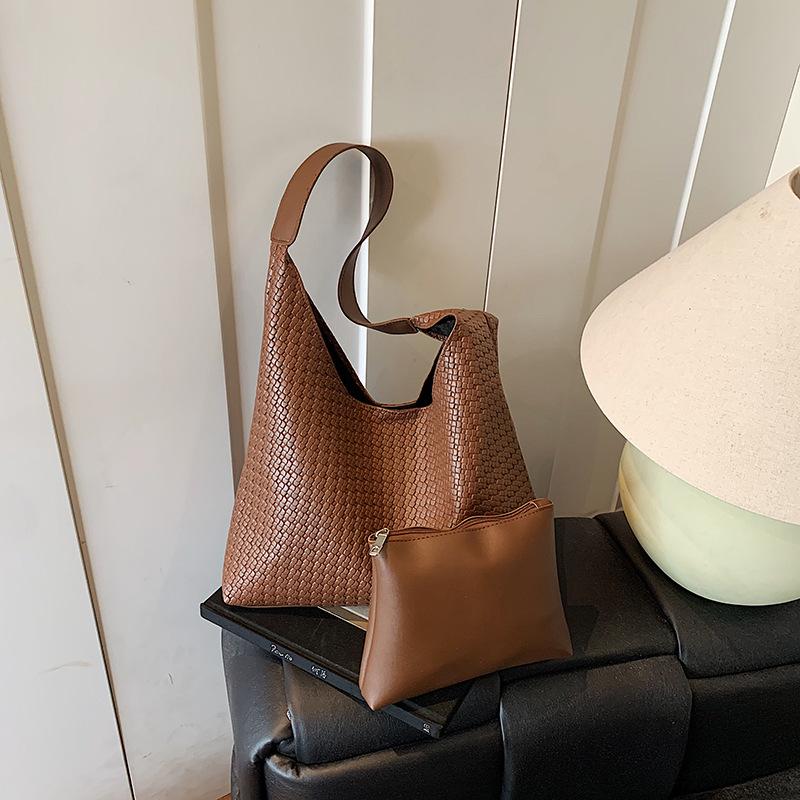 Women Woven Texture Hobo Tote Bag, Large Capacity Solid Color Underarm Shoulder Bag With Small Pouch