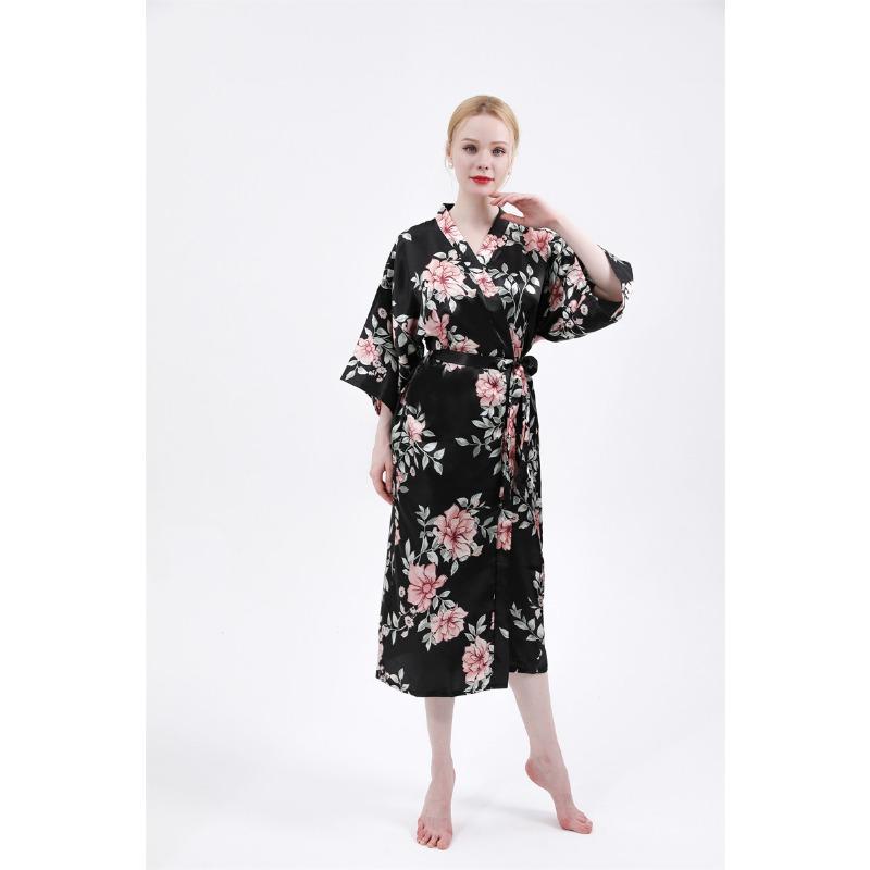 Spring and Autumn Long Imitation Silk Sexy Ladies Home Robe Fashion Temperament Elegant Cute Korean Version of The Silk Mother Morning Robe Home