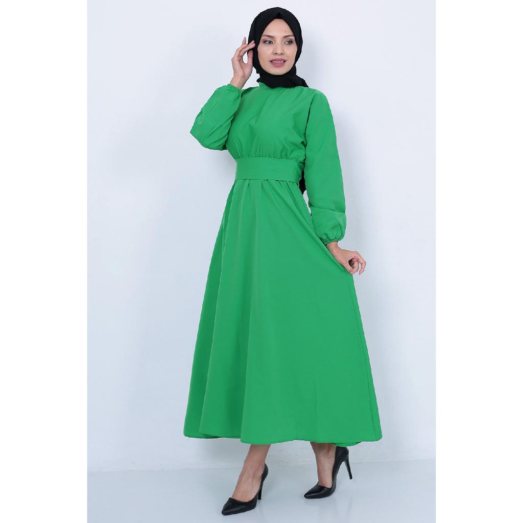 Сезонное черное платье в хиджабе с эластичной талией и поясом