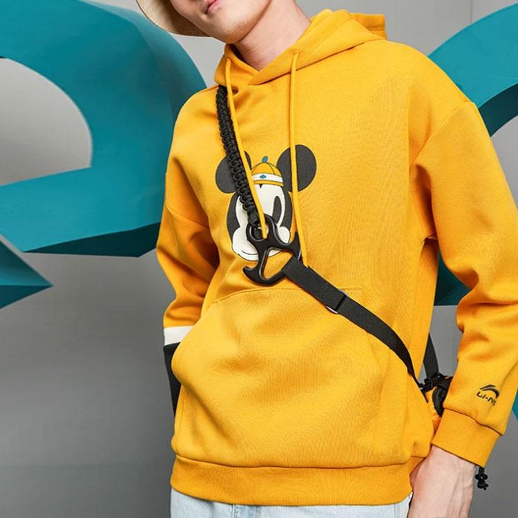 Li-Ning Совместный мужской пуловер с капюшоном и принтом мультфильмов Disney, желтый AWDQ841-1