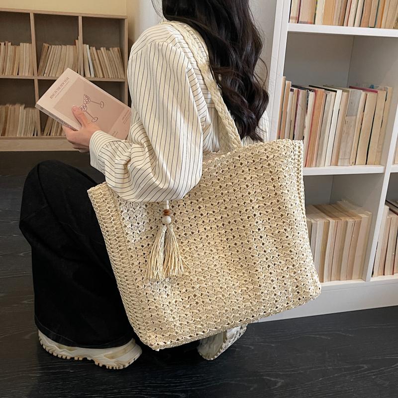 New large-capacity tote bag women's casual simple straw bag seaside vacation women's bag niche underarm commuter bag