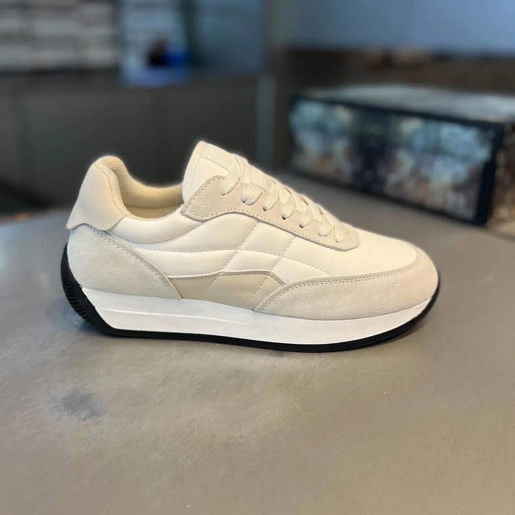 Men's Comfortable Sneakers Trainer Shoes 2025 Autumn Lace-up Running Shoes Men Soft Leather Sneakers Retro Male Athletic Shoes