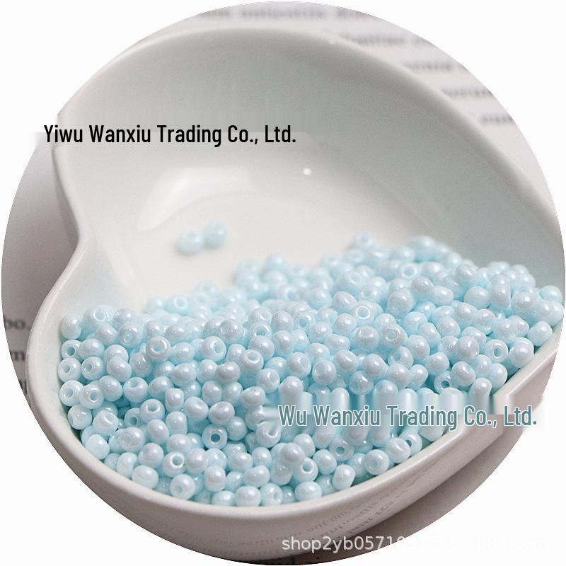 Стеклянные бусины-бисер однотонные 3 мм для изготовления украшений ручной работы и DIY-поделок