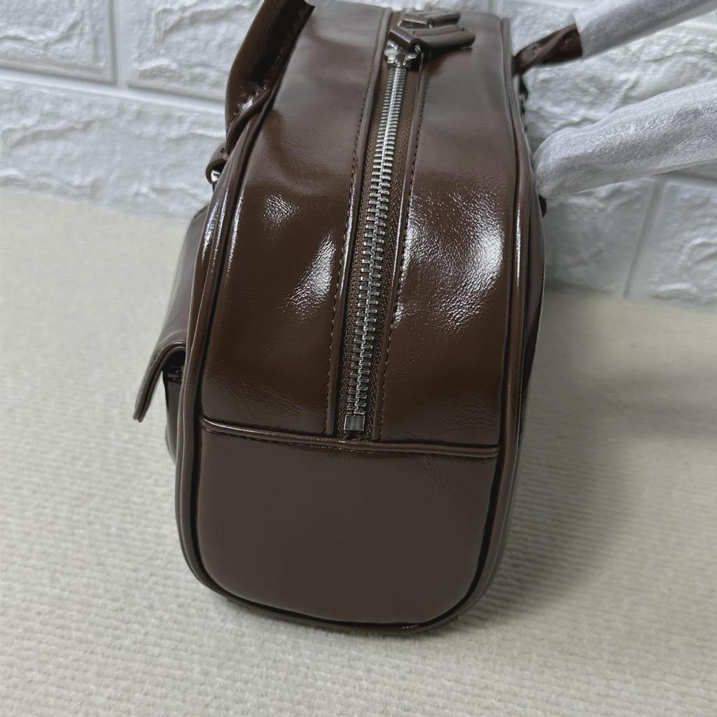 Сумка через плечо Spot Stand Oil - Сумка в стиле боулинга Сюй Юньчжэнь, ХёнА, Цзинь Сюэсюань