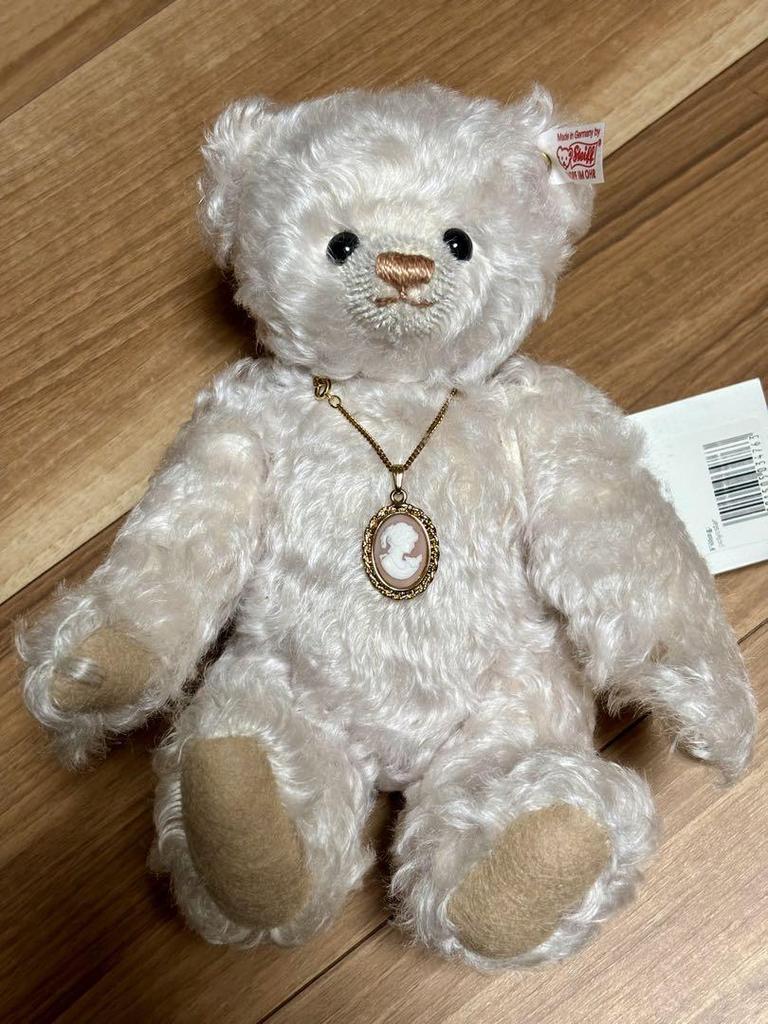 [USED] Limited Edition Rare Steiff Carlotta Teddy Bear
