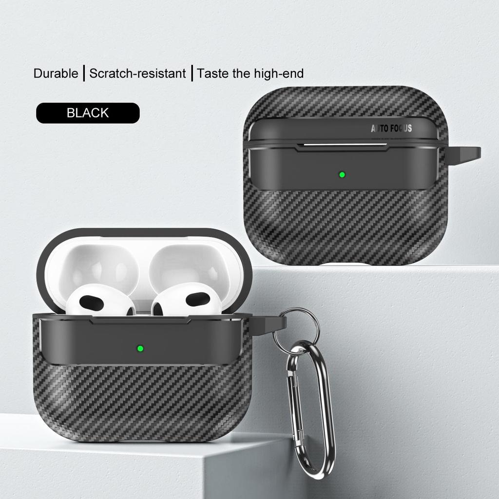 Черный мягкий силиконовый чехол с текстурой под карбон для Apple AirPods Pro 2-го и 3-го поколения - Водонепроницаемый, ударопрочный, устойчивый к царапинам, с карабином