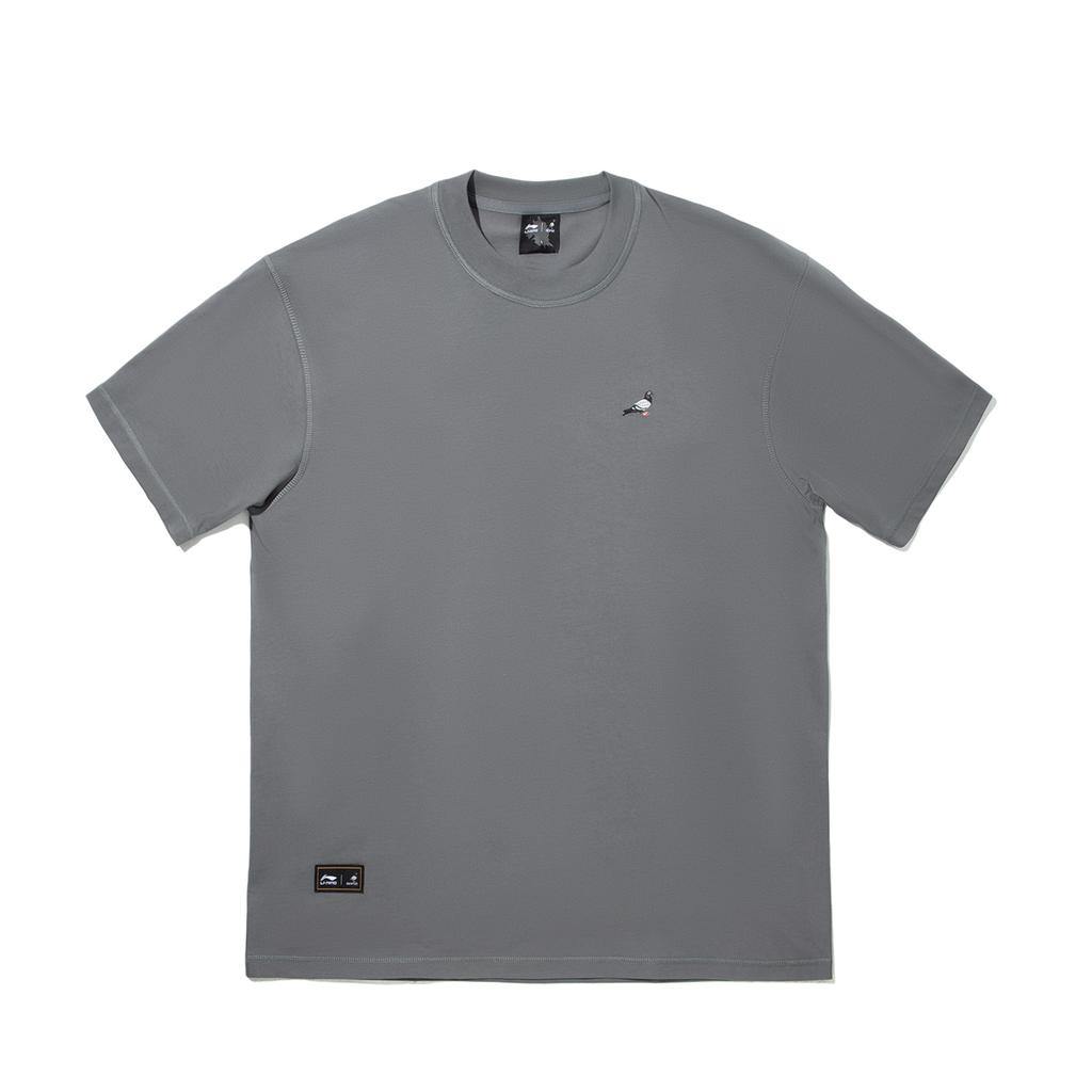 Li Ning X Staple Collaboration Series Simple Comfortable Casual Printed Letter Crew Neck Short Sleeve T-Shirt Men T-Shirts Asphalt-Gray AHSV713-2